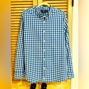 Vineyard Vines blue and white check button down - slim fit Murray shirt - L